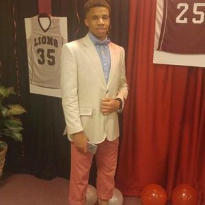 Meet your Posher, Justin